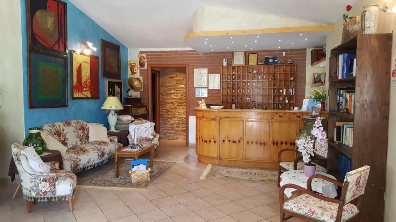 Residence Heaven Ricadi Exterior foto